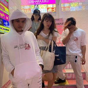 Meet your Posher, Dinero